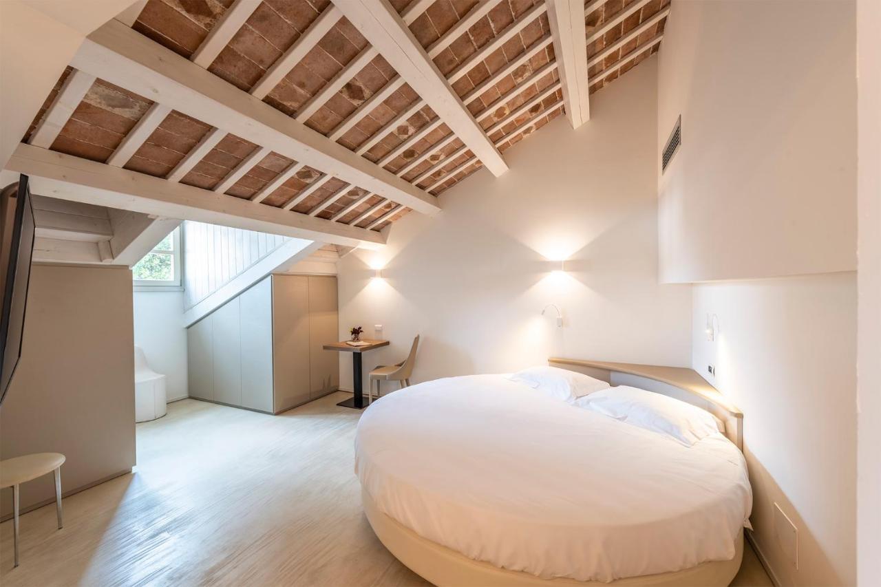 Hotel Villa I Pini Malo  Eksteriør bilde