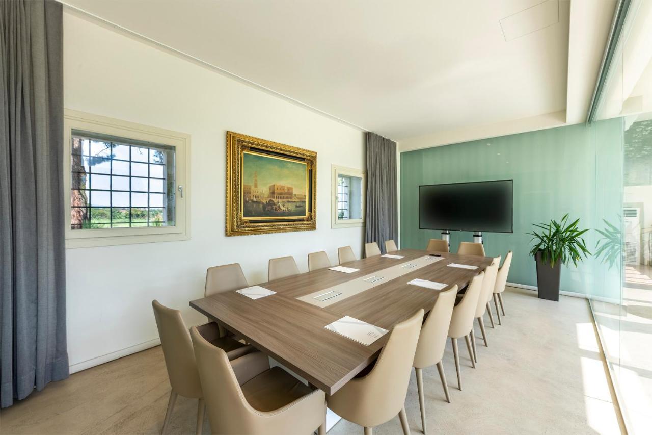 Hotel Villa I Pini Malo  Eksteriør bilde