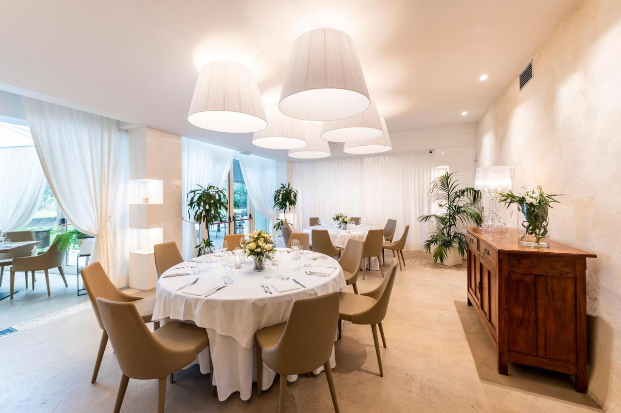 Hotel Villa I Pini Malo  Eksteriør bilde