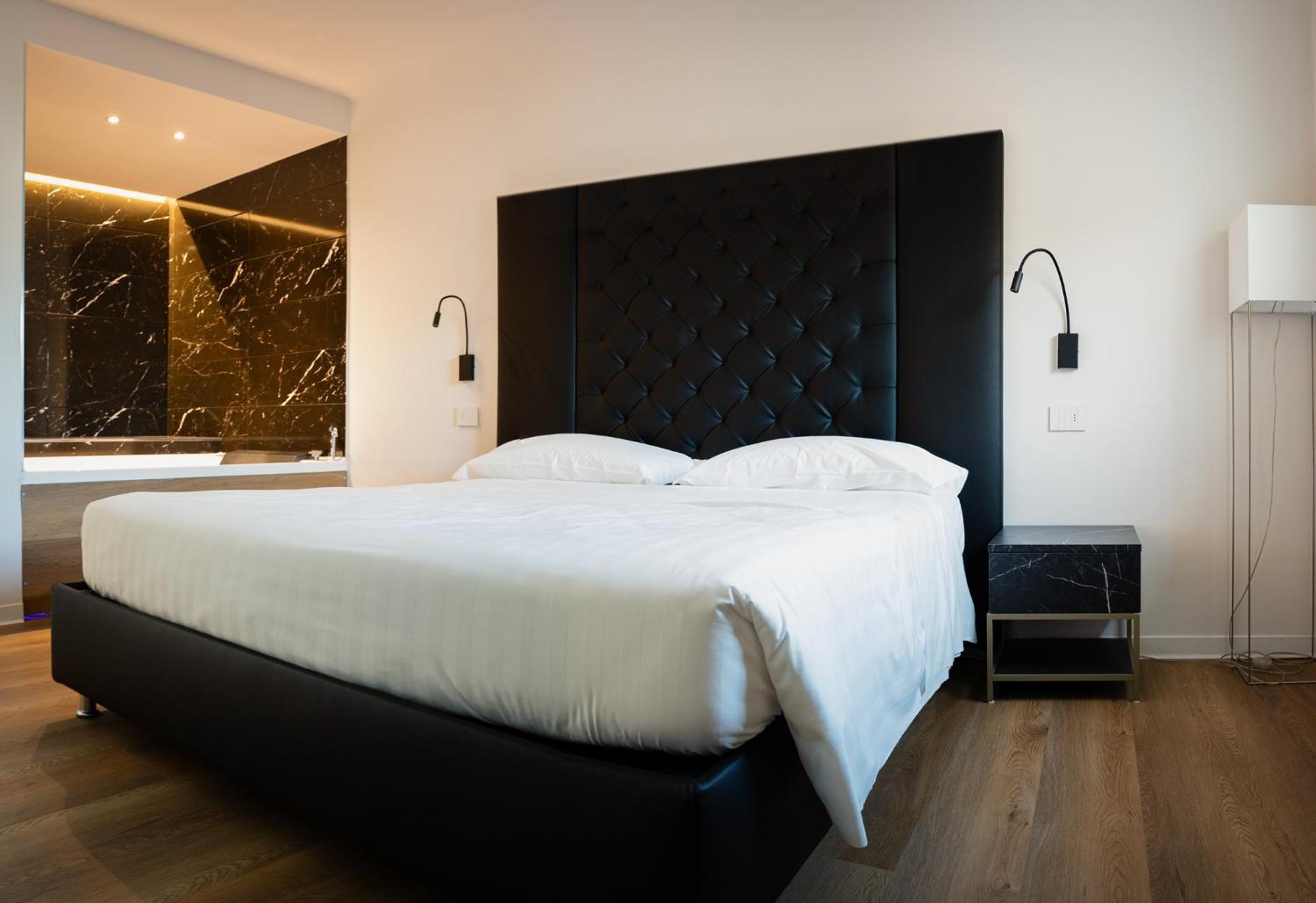 Hotel Villa I Pini Malo  Eksteriør bilde